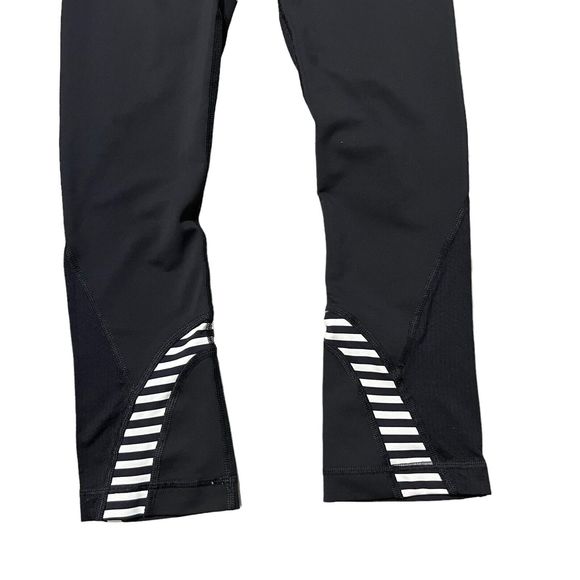 LULULEMON RUN INSPIRE CROP PANT CLASSIC STRIPE BLACK WHITE YOGA DANCE SPIN 2 - Picture 4 of 8